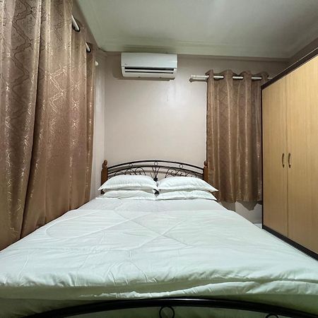 Hanif Homestay Kuching Extérieur photo